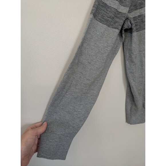 Banana Republic Men’s Organic Cotton Sweater Gray Preppy Lightweight Large - Picture 2 of 8